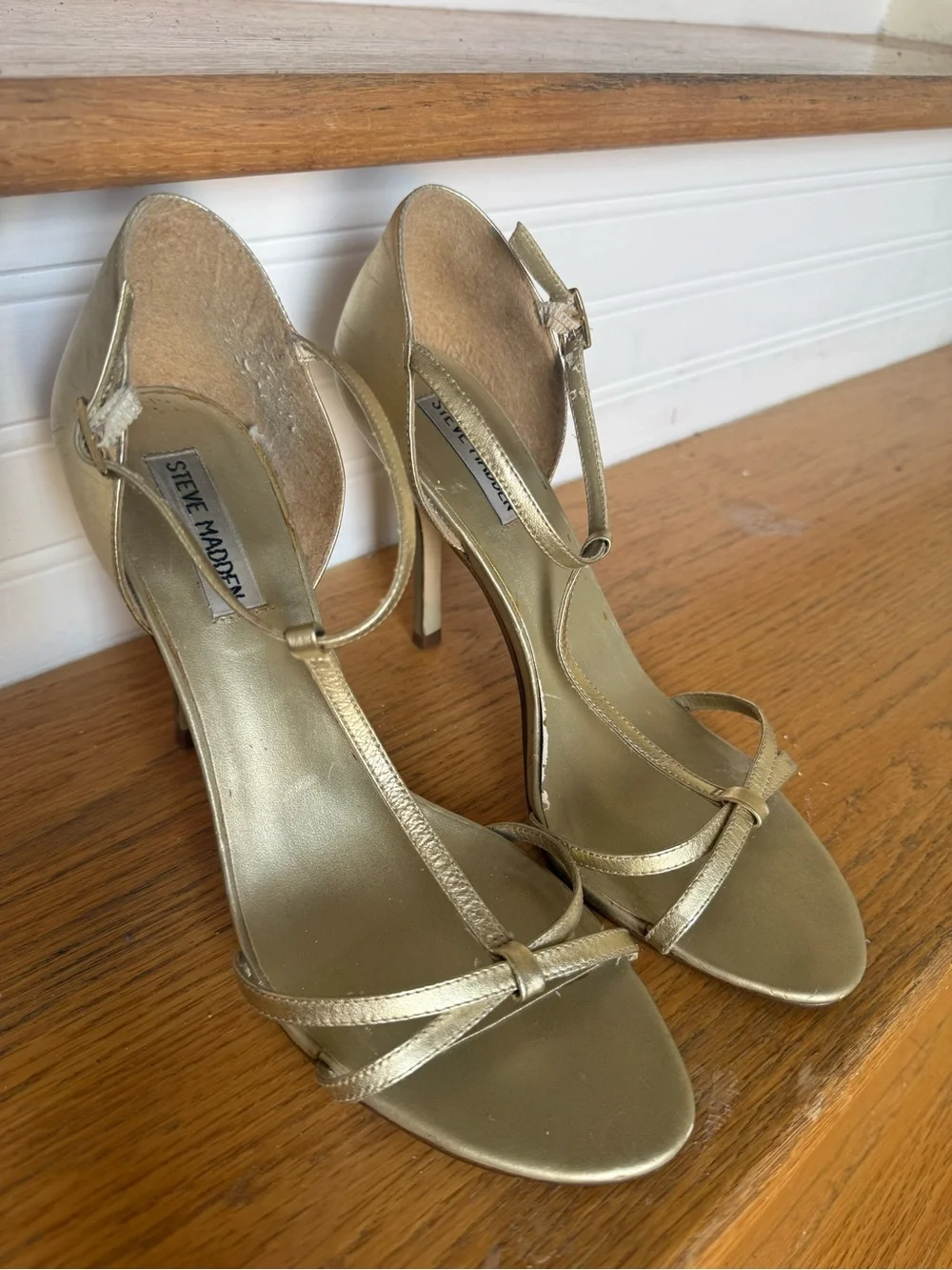 Steve Madden Holidays Gold Heels, size 8